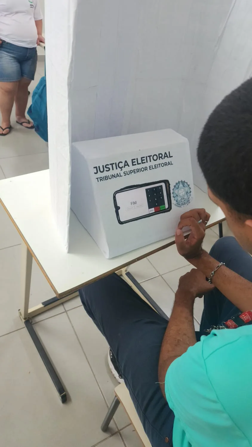 Apae de Maringá Promove Atividades Pedagógicas sobre as Eleições 2026